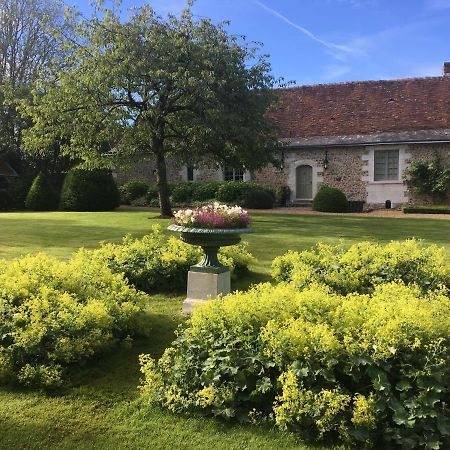 Le Manoir De Maucartier Bed & Breakfast Monnaie Exterior photo